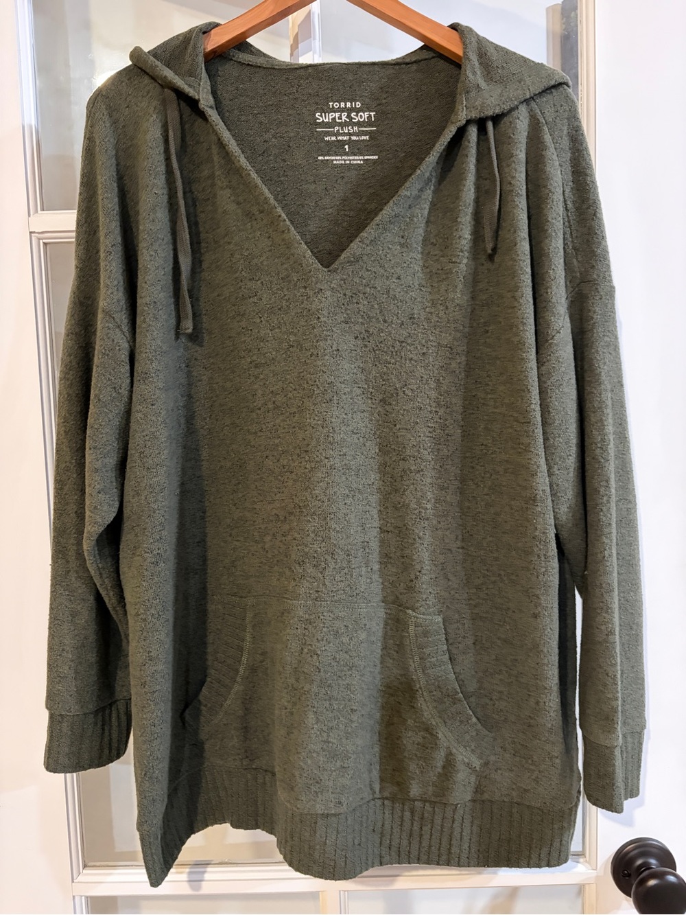 Torrid Super Soft Plush Olive Green V-Neck Tunic Hoodie Cozy Pullover 1X